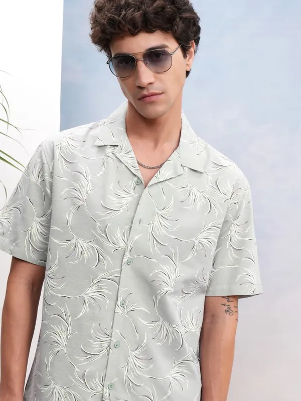 Highlander Men Green Printed Relaxed Fit Casual Shirt