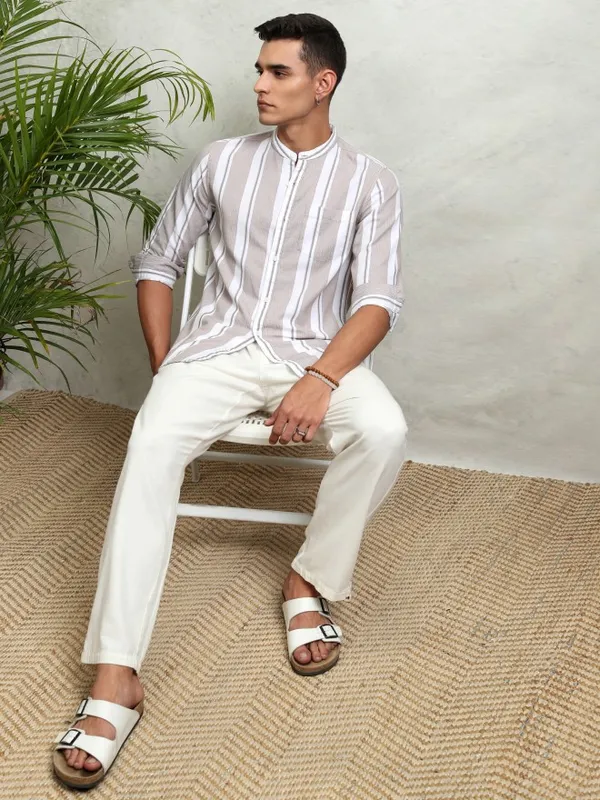 Highlander Men Tan Striped Regular Fit Casual Shirt