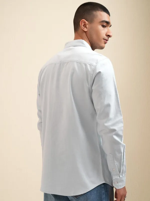Highlander Men Blue Solid Regular Fit Casual Shirt