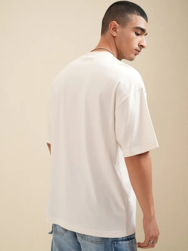 Highlander Men Off White Printed Round Neck Oversized Fit T-Shirt