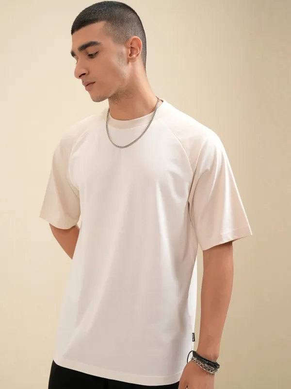 Highlander Men Off White Printed Round Neck Oversized Fit T-Shirt