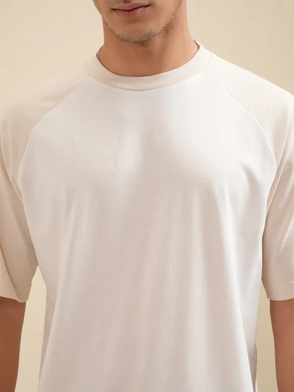 Highlander Men Off White Printed Round Neck Oversized Fit T-Shirt