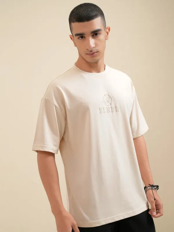 Highlander Men Cream Printed Round Neck Oversized Fit T-Shirt