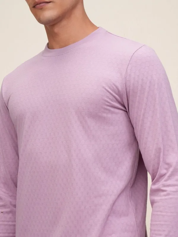 Highlander Men Mauve Self Design Relaxed Fit T-Shirt