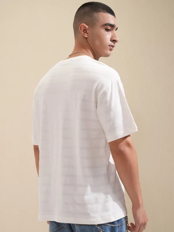 Highlander Men White Textured Round Neck Oversized Fit T-Shirt
