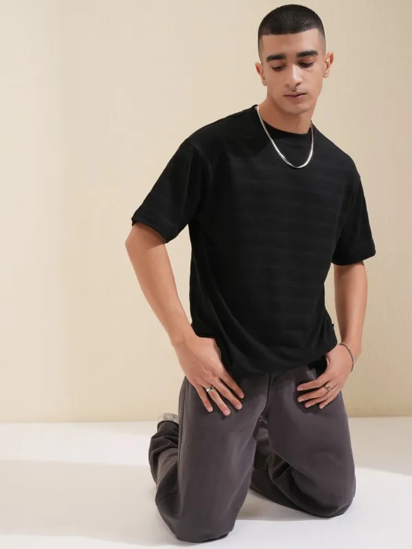 Highlander Men Black Self Design Round Neck Oversized Fit T-Shirt