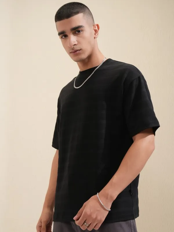 Highlander Men Black Self Design Round Neck Oversized Fit T-Shirt