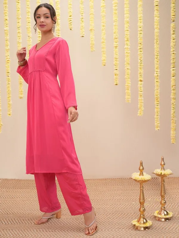 Vishudh Women Magenta Solid A-Line Kurta