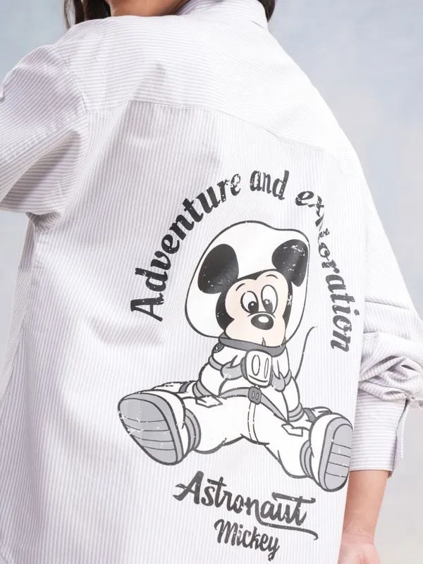 Disney By Tokyo Talkies Women Grey Mickey Mouse Printed Casual Shirt