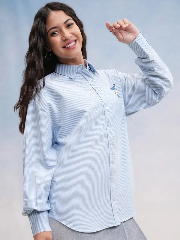 Donald Duck Women Printed Oversized Fit Casual Shirt