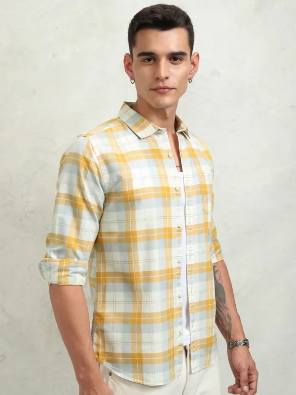 Highlander Men Mustard Checked Regular Fit Casual Shirt