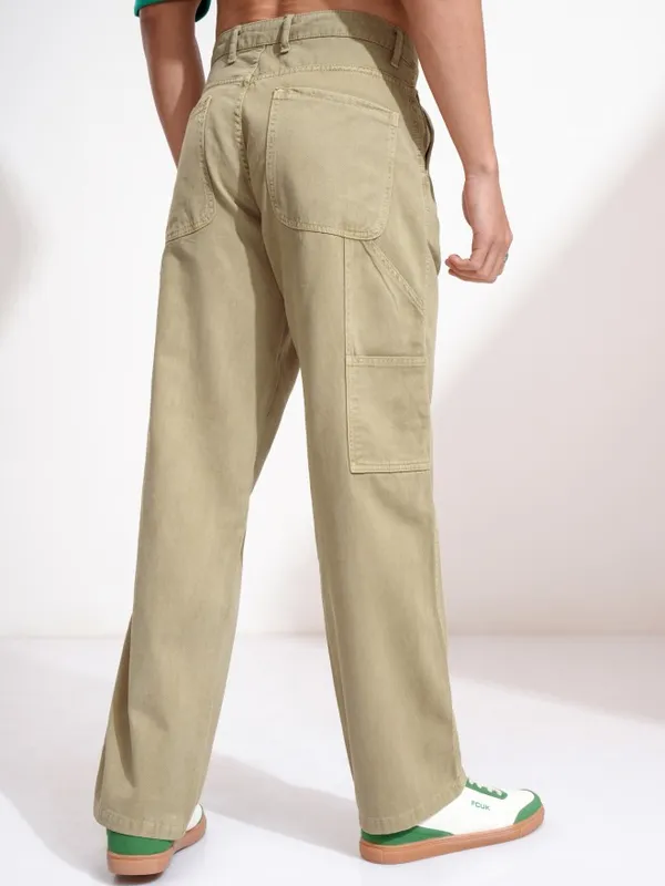 Highlander Men Beige Straight Fit Solid Cargos
