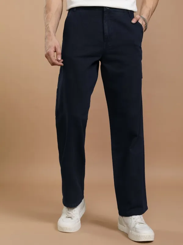 Highlander Men Blue Straight Fit Solid Cargos