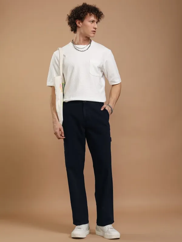 Highlander Men Blue Straight Fit Solid Cargos