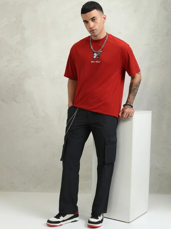 Highlander Men Black Straight Fit Solid Cargos