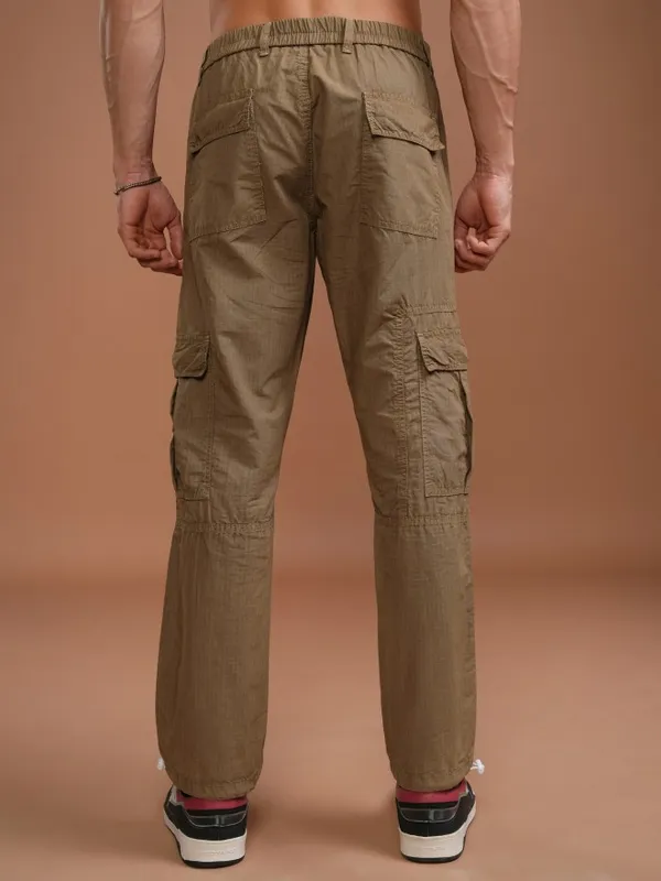 Highlander Men Brown Straight Fit Solid Cargo