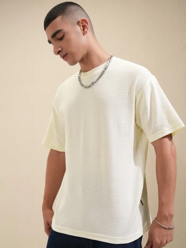 Highlander Men Off White Solid Round Neck Oversized Fit T-Shirt