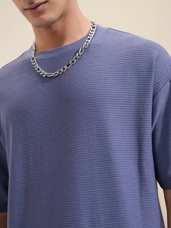 Highlander Men Purple Solid Round Neck Oversized Fit T-Shirt