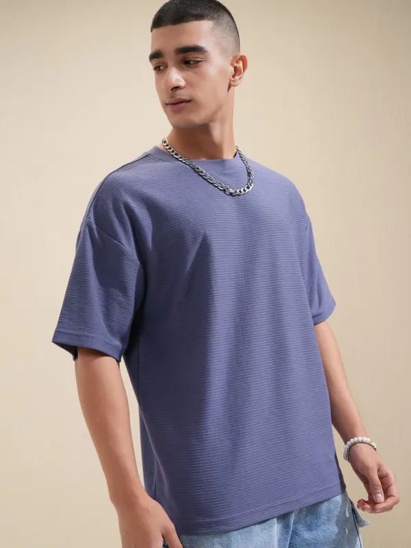 Highlander Men Purple Solid Round Neck Oversized Fit T-Shirt