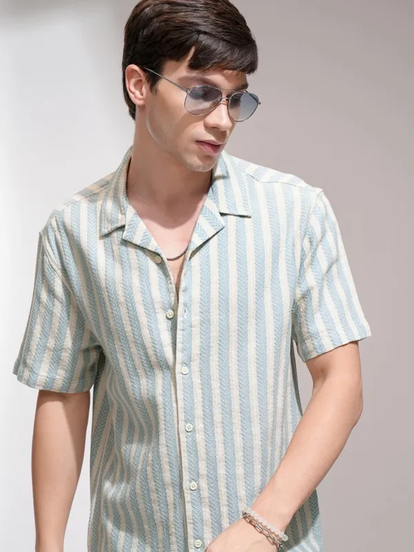 Highlander Men Beige Striped Relaxed Fit Casual Shirt