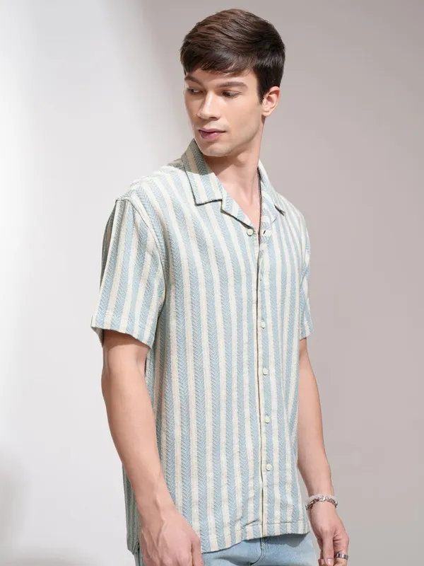 Highlander Men Beige Striped Relaxed Fit Casual Shirt