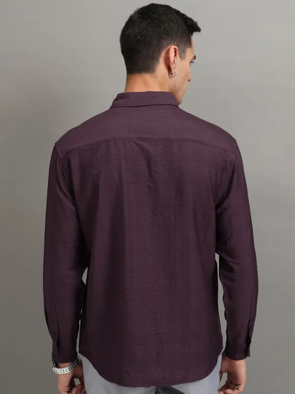 Highlander Men Purple Textured Relaxed Fit Casual Shirt