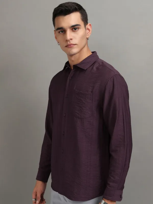 Highlander Men Purple Textured Relaxed Fit Casual Shirt