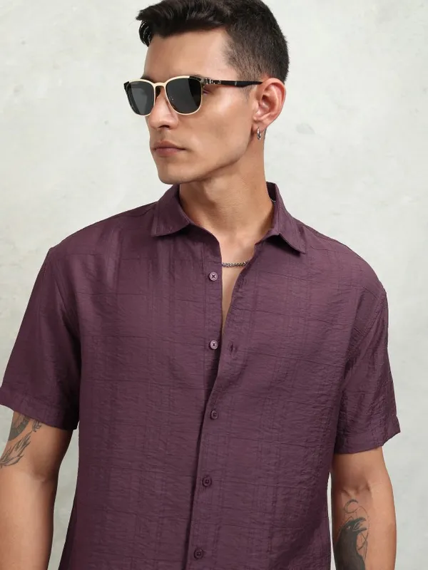 Highlander Men Purple Textured Relaxed Fit Casual Shirt