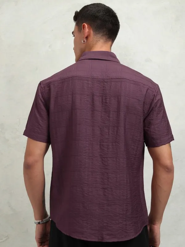 Highlander Men Purple Textured Relaxed Fit Casual Shirt