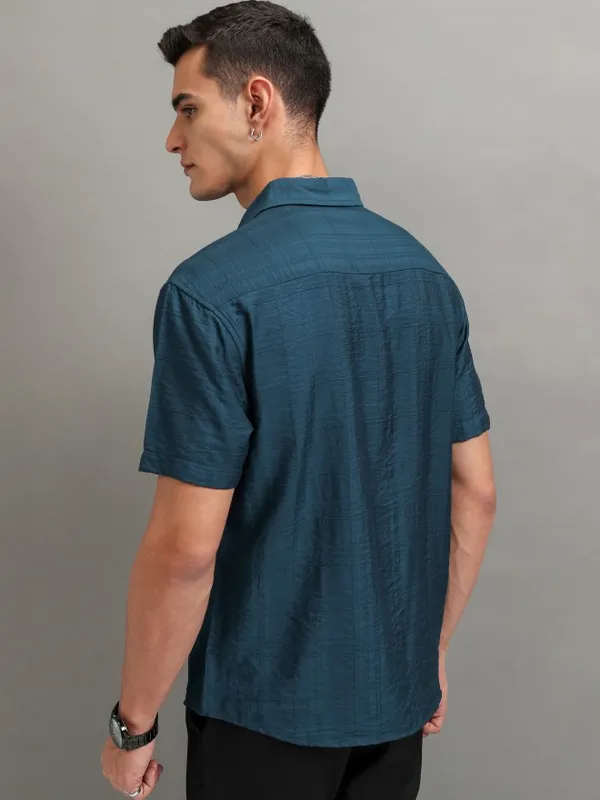 Highlander Men Teal Textured Relaxed Fit Casual Shirt