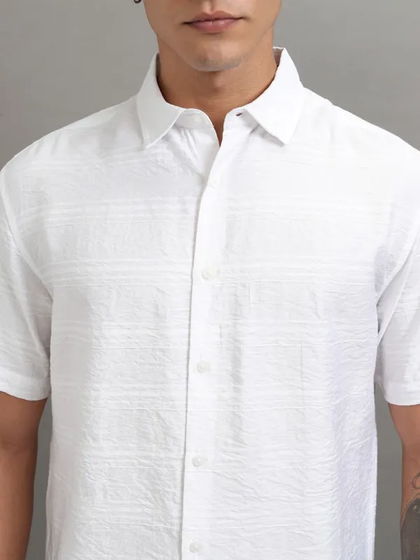 Highlander Men White Textured Relaxed Fit Casual Shirt