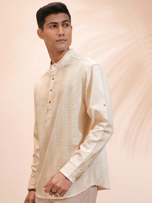 Highlander Men Beige Striped Relaxed Fit Casual Shirt