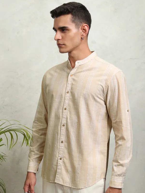 Highlander Men Beige Striped Relaxed Fit Casual Shirt