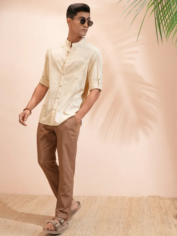Highlander Men Beige Striped Relaxed Fit Casual Shirt