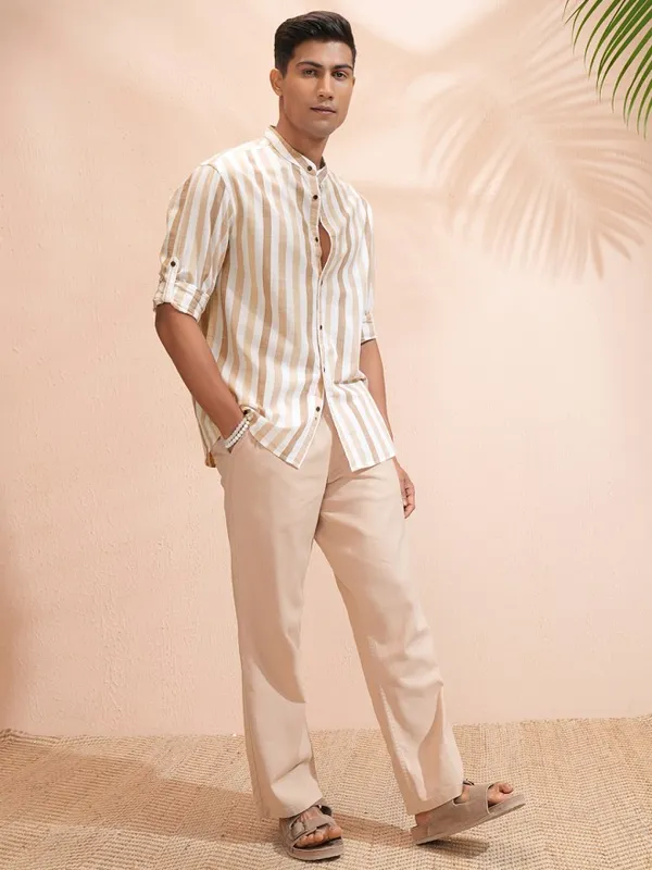 Highlander Men White Striped Relaxed Fit Casual Shirt