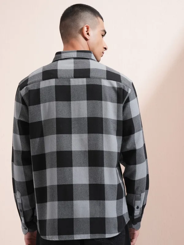 Highlander Men Grey Checked Relaxed Fit Casual Shirt