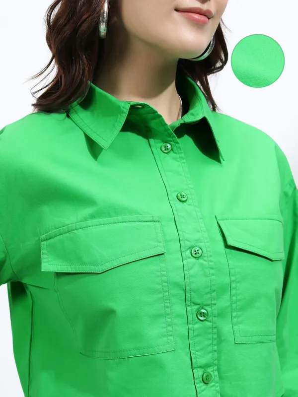 Tokyo Talkies Women Green Solid Regular Fit Casual Shirt