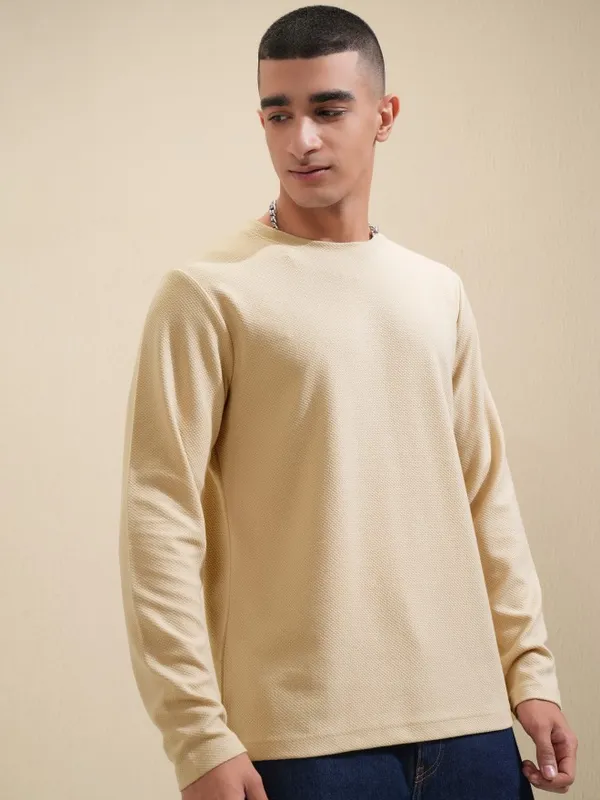 Highlander Men Cream Solid Round Neck Relaxed Fit T-Shirt