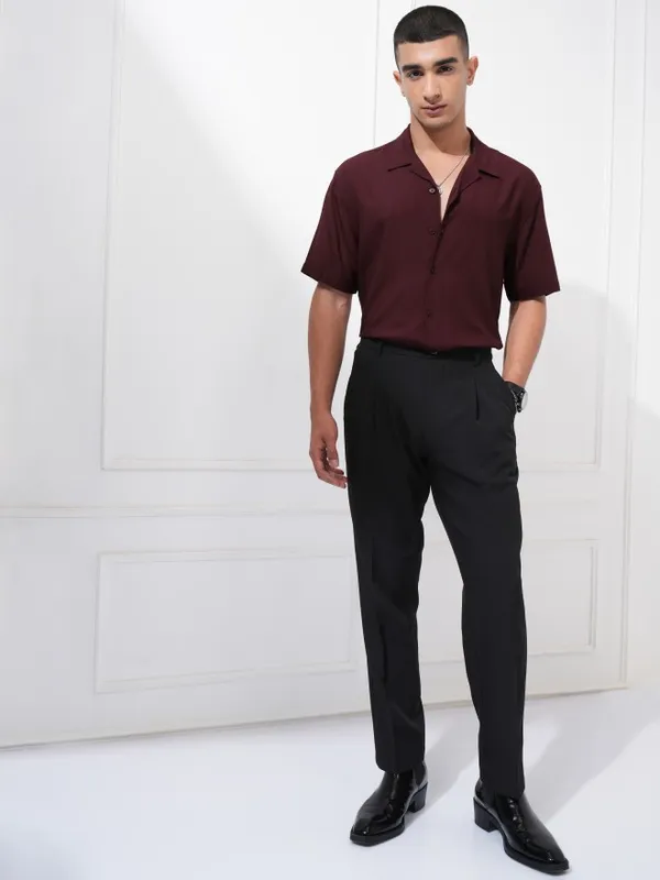 Highlander Men Maroon Textured Relaxed Fit Casual Shirt