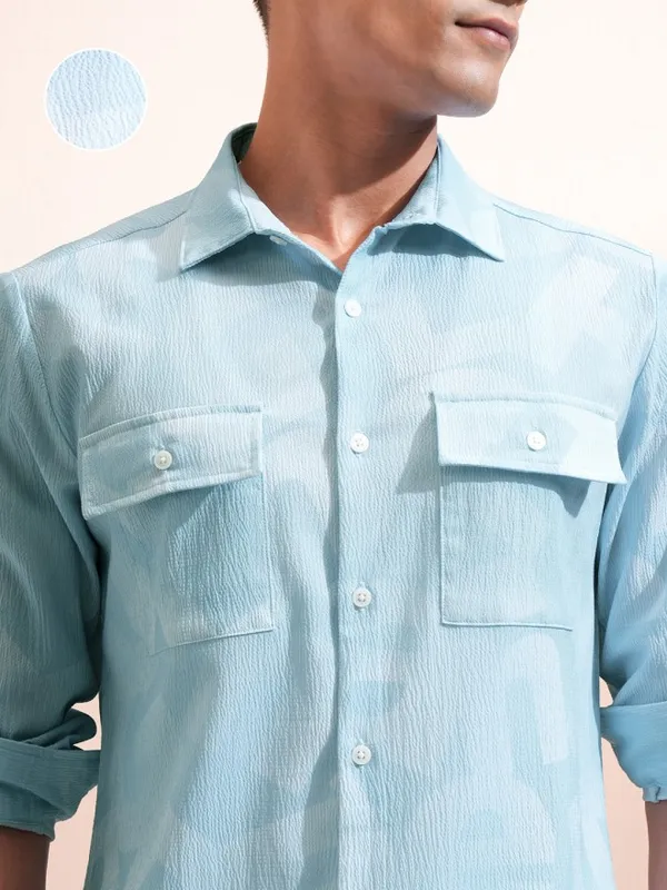 Highlander Men Blue Printed Regular Fit Casual Shirt