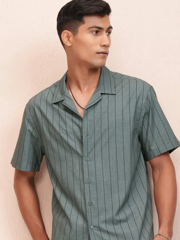 Locomotive Men Olive Striped Relaxed Fit Casual Shirt