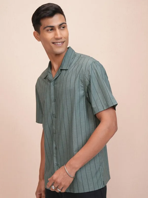 Locomotive Men Olive Striped Relaxed Fit Casual Shirt