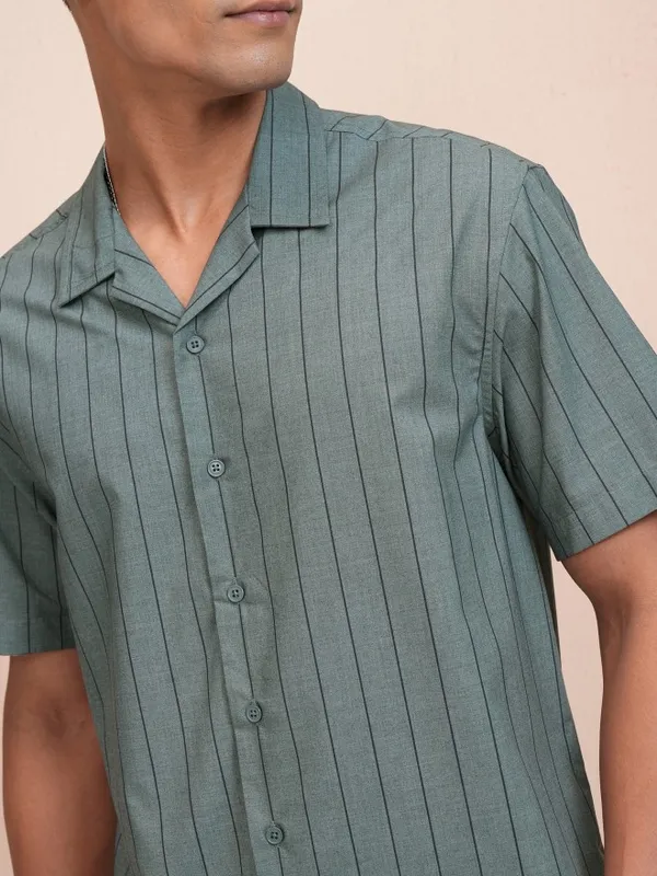 Locomotive Men Olive Striped Relaxed Fit Casual Shirt