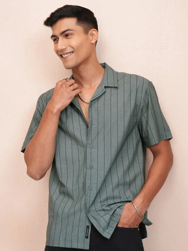Locomotive Men Olive Striped Relaxed Fit Casual Shirt