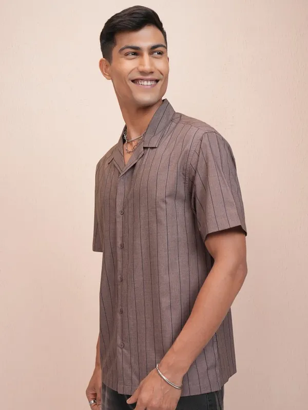 Locomotive Men Brown Striped Relaxed Fit Casual Shirt