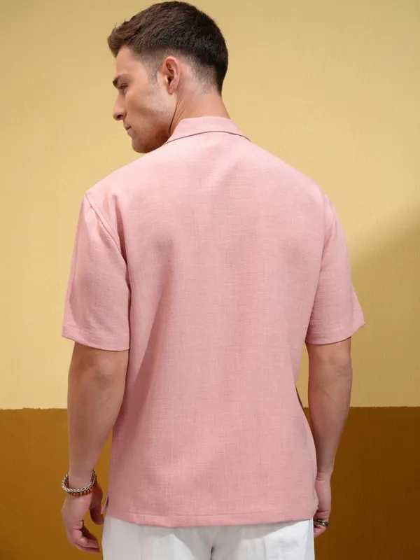 Locomotive Men Peach Solid Oversized Fit Casual Shirt