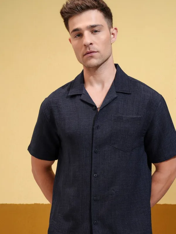 Men Regular Fit Casual Shirt