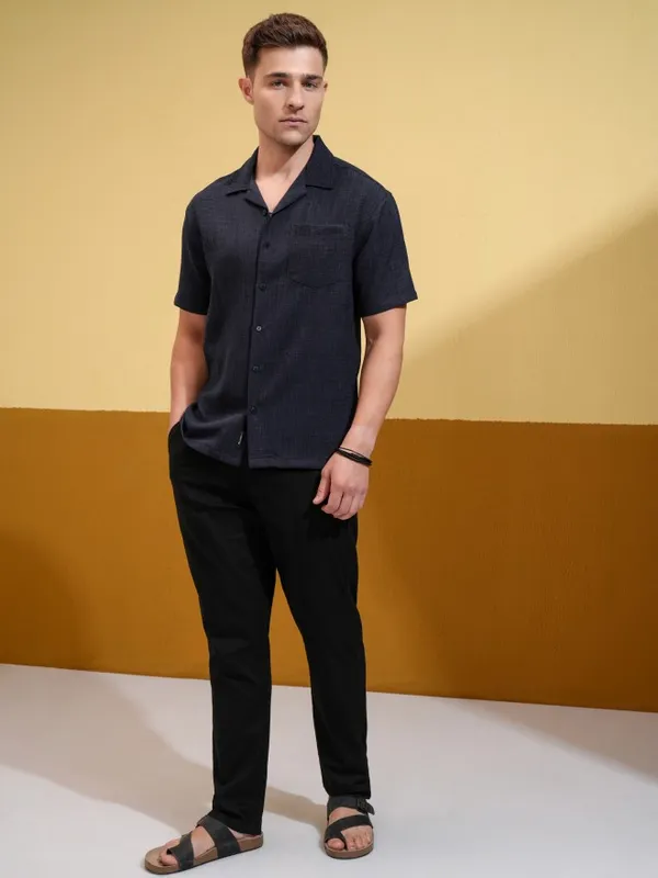 Locomotive Men Navy Blue Solid Oversized Fit Casual Shirt