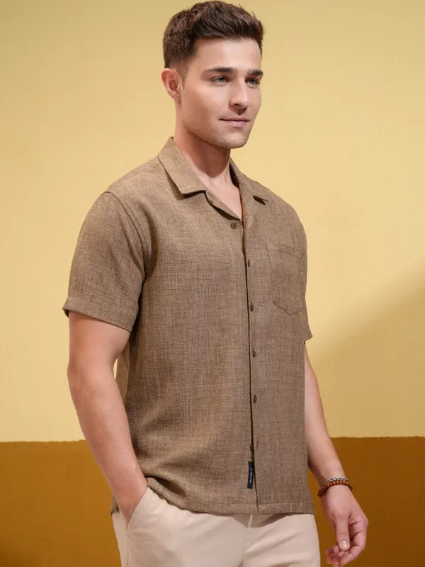 Locomotive Men Brown Solid Oversized Fit Casual Shirt
