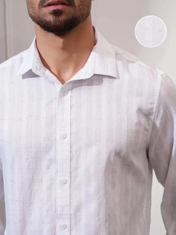 Locomotive Men White Striped Slim Fit Casual Shirt